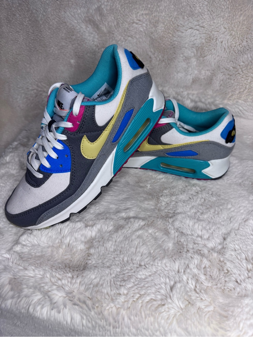 EUC Nike Multicolor Air Max Runner - Men’s size 8